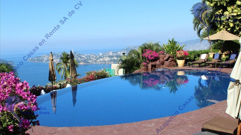 Renta de Casa en Acapulco para Vacaciones, con vista a la Bahia, Casa  Colibri.